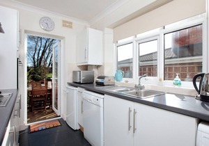 3 bedroom accommodation in Weymouth