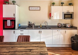 3 bedroom accommodation in Flaxton