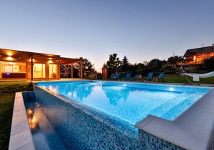 3 bedroom accommodation in Dragoslavec