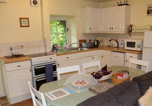 3 Bedroom Accommodation in Two Acres of Gardens on edge of village of Blisland