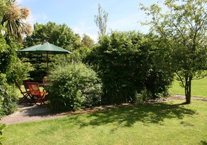 3 Bedroom Accommodation in Two Acres of Gardens on edge of village of Blisland
