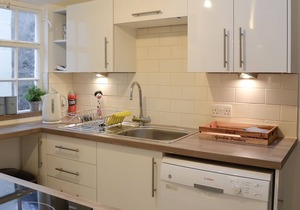 3 bedroom accommodation in Cullen