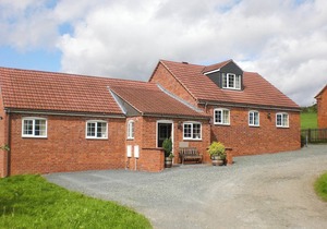 3 bedroom accommodation in Ledbury