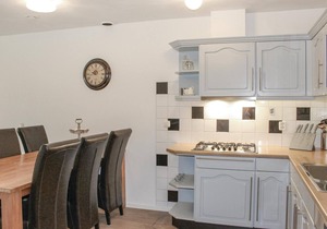 3 bedroom amazing apartment in Paessens