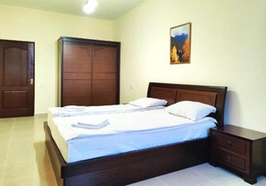 3 Bedroom Apartment in Homey Residence