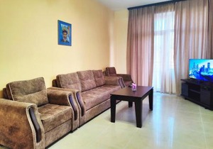 3 Bedroom Apartment in Homey Residence
