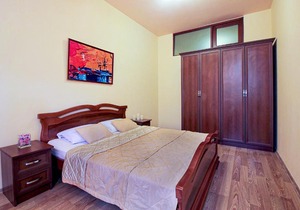 3 Bedroom Apartment in Homey Residence