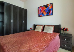 3 Bedroom Apartment in Homey Residence