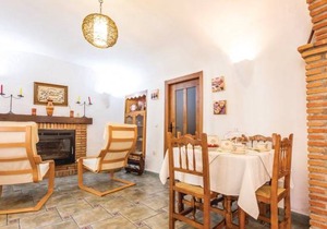 3 bedroom accommodation in Cuevas del Campo