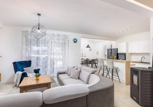 3 bedroom gorgeous home in Pula