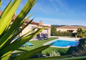 3 bedroom nice home in Quarante