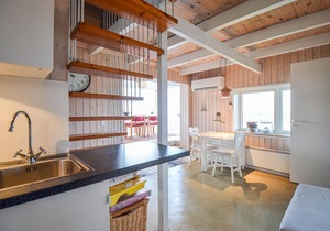 3 bedroom nice home in Knebel