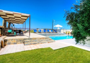 3 bedroom(s) Villa near Agios Nikolaos