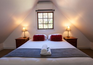 3 Bedroom Sleeps up to 6 guests, features 3 bedrooms and a large living/dining plus veranda
