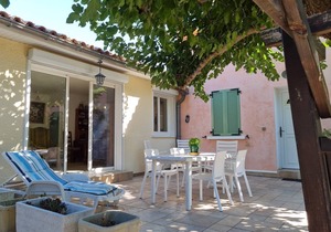 3 bedroom villa in the center of Saint Mandrier village