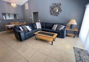 3 Bedroom Villa with Poolside Cinema and Games Room Close to theme Parks sleeps 6 plus 2