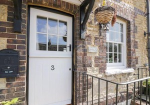3 Canalside Cottages
