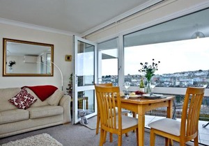3 Linden Court