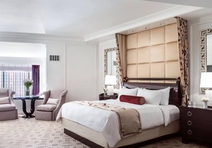 3 Luxury King Rooms at The Palazzo at The Venetian, Outdoor Swimming Pool!