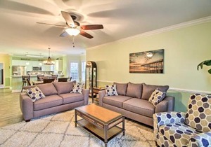 3 Mi to Ocean Myrtle Beach Condo with Pool Access!
