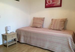 3 mn walk from the beach, T2 Duplex with terrace, private residence, swimming pool