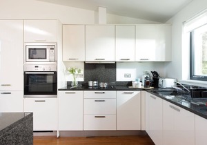 3 Porthminster Mews - an apartment that sleeps 4 guests in 2 bedrooms