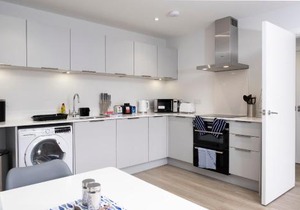 3 Putsborough - Luxury Apartment at Byron Woolacombe, only 4 minute walk to Woolacombe Beach!