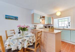 3 Redfern Court