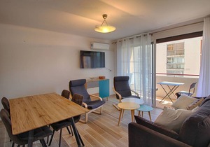 3-room apartment with air conditioning and parking - 4 people