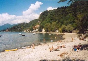 3-room apartments with separate kitchen and balcony directly on the beach