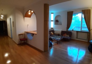 3 rooms in the heart of old town