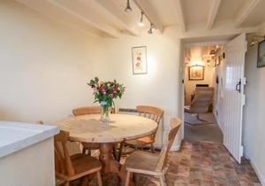 3 Rose Cottages