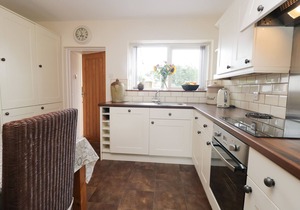 3 SPRINGFORT COTTAGES, character holiday cottage in Penrith