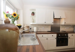 3 SPRINGFORT COTTAGES, character holiday cottage in Penrith