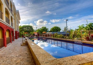 3-Star Hotel ∙ Courtyard by Marriott Bridgetown, Barbados