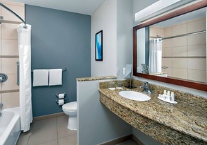 3-Star Hotel ∙ Courtyard by Marriott Bridgetown, Barbados