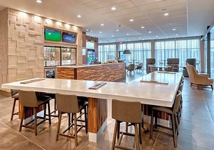 3-Star Hotel ∙ Courtyard by Marriott Southington