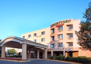 3-Star Hotel ∙ Courtyard by Marriott Potomac Mills Woodbridge
