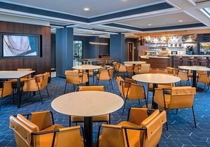 3-Star Hotel ∙ Courtyard by Marriott Covington / Mandeville