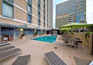 3-Star Hotel ∙ Courtyard by Marriott San Juan Miramar