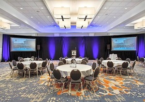 3-Star Hotel ∙ DoubleTree by Hilton Little Rock