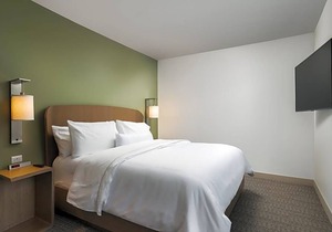 3-Star Hotel ∙ Element Denver Downtown East