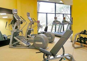 3-Star Hotel ∙ Embassy Suites Boca Raton