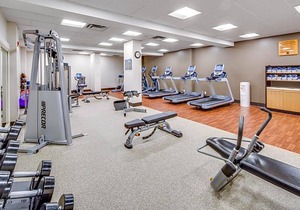 3-Star Hotel ∙ Embassy Suites Parsippany