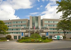 3-Star Hotel ∙ Embassy Suites Parsippany