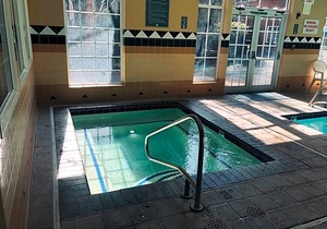 3-Star Hotel ∙ Heathman Lodge