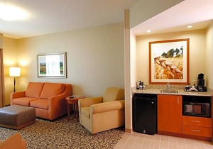3-Star Hotel ∙ Hilton Garden Inn Cedar Falls Conference Center
