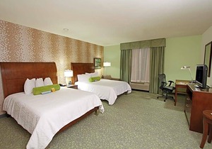 3-Star Hotel ∙ Hilton Garden Inn Covington/Mandeville