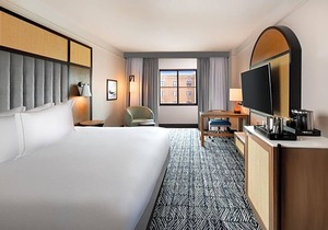 3-Star Hotel ∙ Hilton Dallas Southlake Town Square
