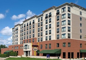 3-Star Hotel ∙ Hilton Garden Inn Troy
